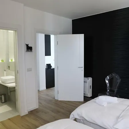 Tiranatop Suites 3 1000 Ft2 Διαμέρισμα