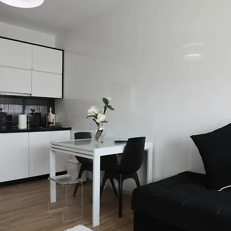 Διαμέρισμα Tiranatop Suites 3 1000 Ft2