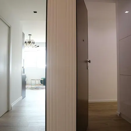 Διαμέρισμα Tiranatop Suites 3 1000 Ft2