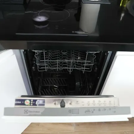 Tiranatop Suites 3 1000 Ft2 Διαμέρισμα *