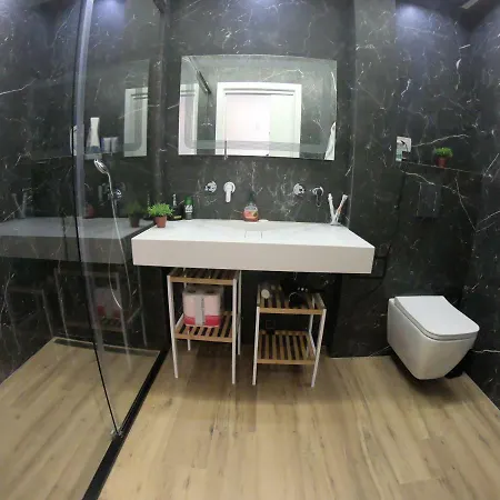 Διαμέρισμα Tiranatop Suites 3 1000 Ft2