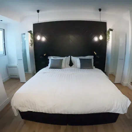 Διαμέρισμα Tiranatop Suites 3 1000 Ft2 Τίρανα